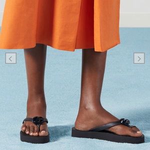 GUCCI Women’s Chevron Thong Sandal